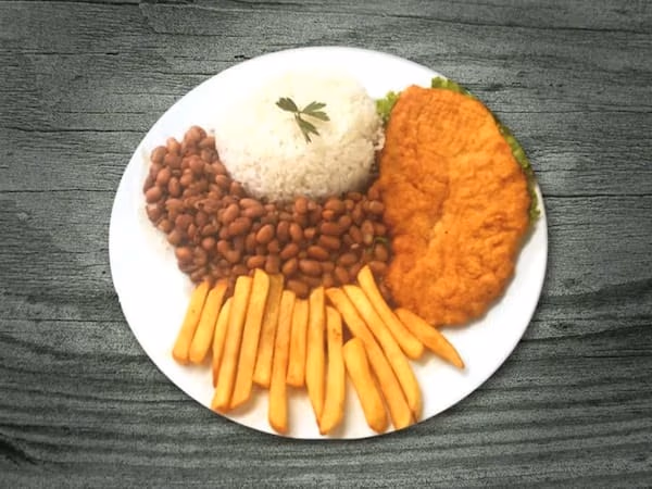 Filé de frango a milanesa + Refri 200ml